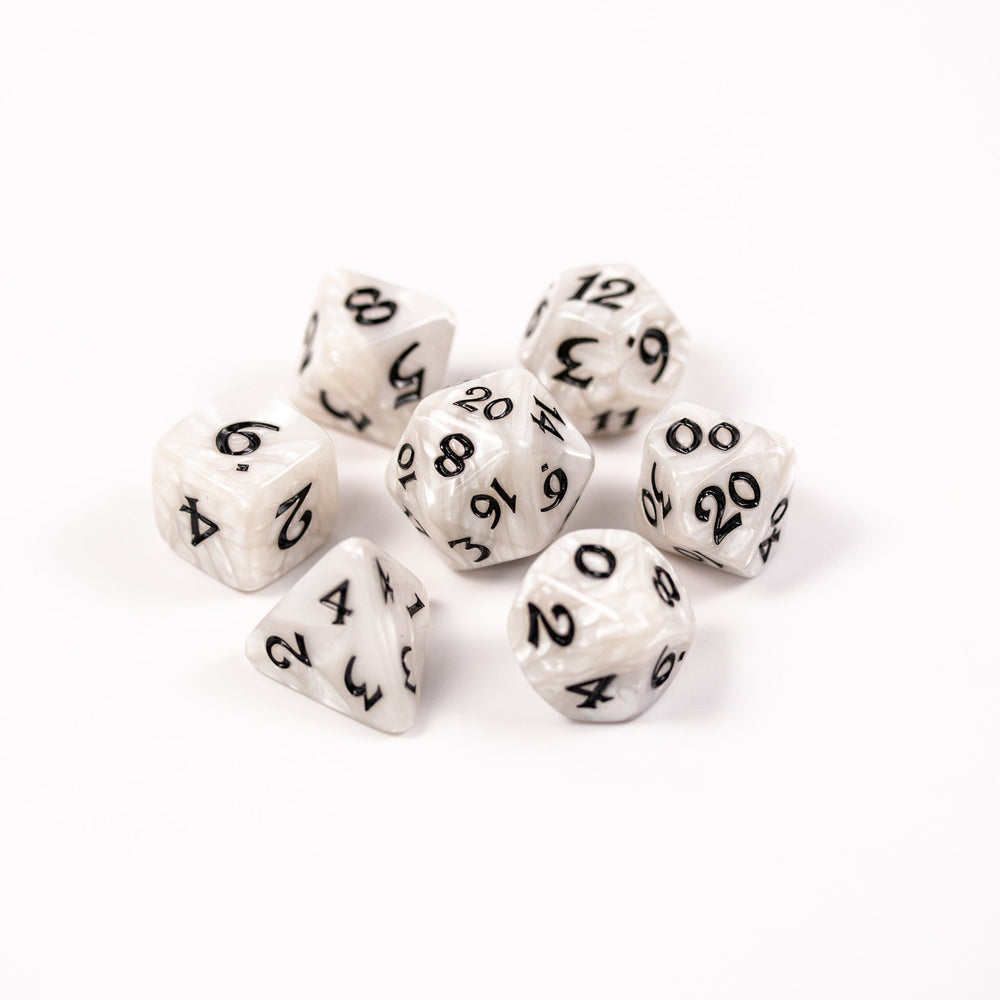 Die Hard Elessia Essentials - White