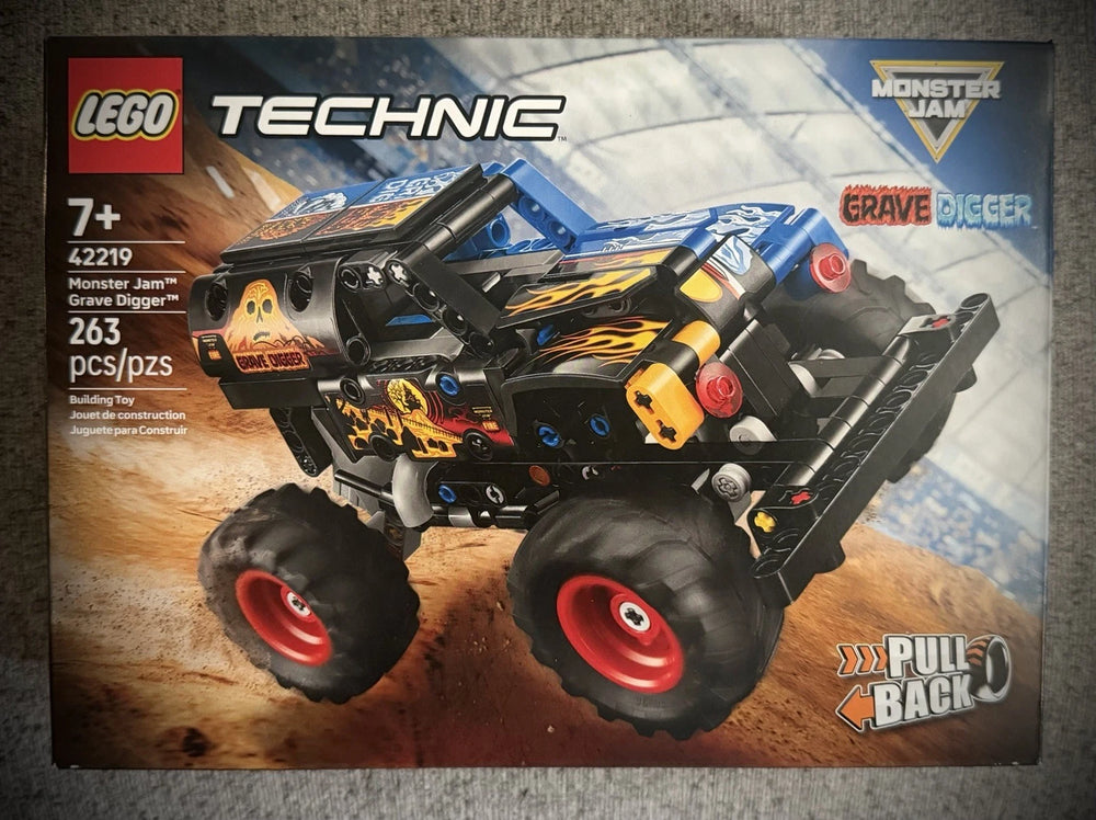 LEGO TECHNIC: Monster Jam Max-D (42119)